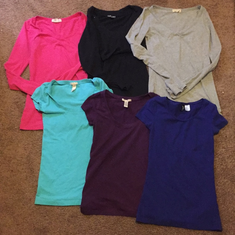 Long sleeve and t shirt lot SIZE small (used)